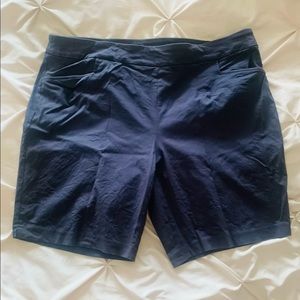 2 PAIRS- one black, one blue. Terra & Sky shorts. 2X. Non smoking home